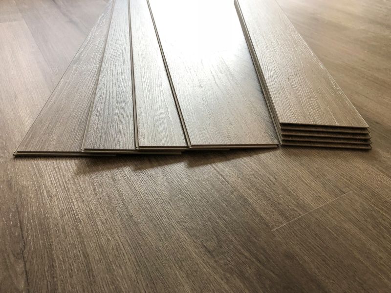 Vinyl Sheet Flooring Installation Vs. Plank Flooring: Key Differences